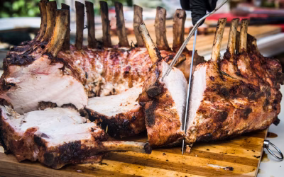 Asado Argentino en Navidad: Tradición Gaucha a Domicilio en Madrid 2025